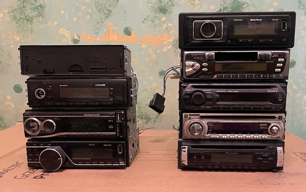 Автомагнитолы под восстановление