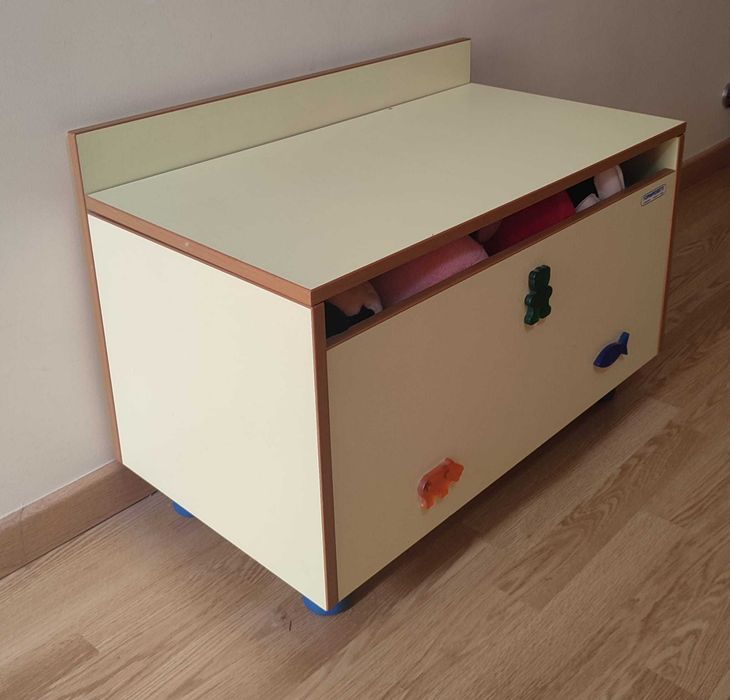 Baú para colocação de brinquedos