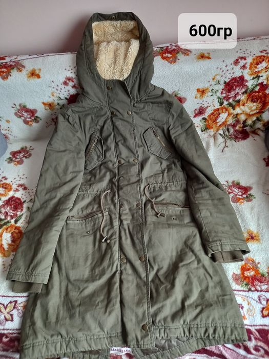 Курткі в отлічном состоянії.