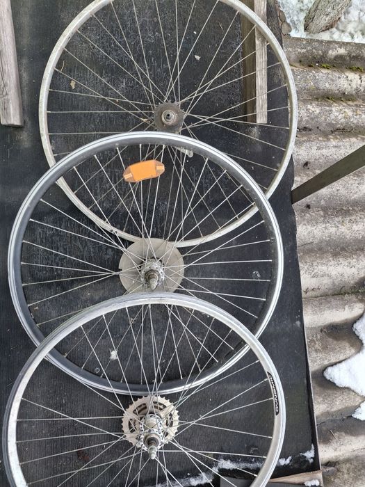Колеса задні для велосипеда 28дюймів