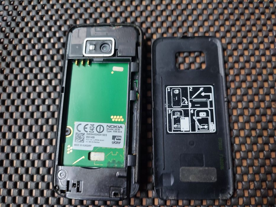 Nokia 5530 на запчастини