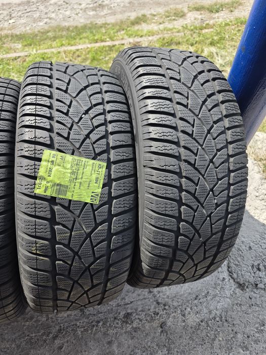 Зимові шини Dunlop 215/60 R16