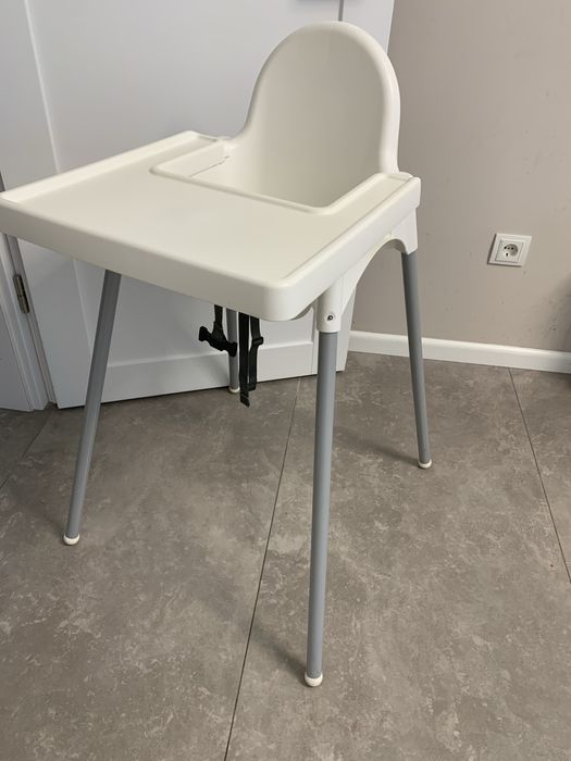 Стілець для годування дітей