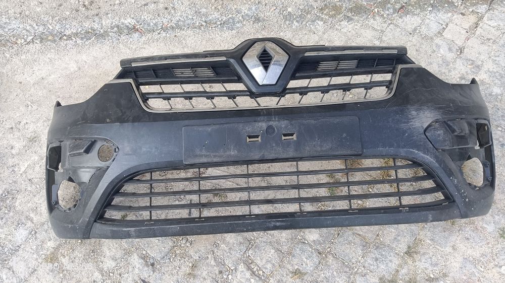 Parachoques Renault express para choques 2022