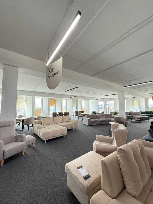 Продаж приміщення в круті локації.