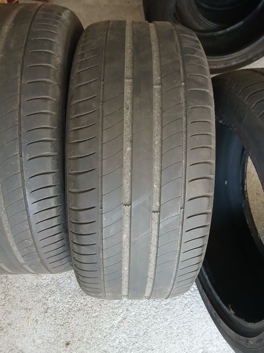 4 Pneus 235/45R17 Continental e Michelin