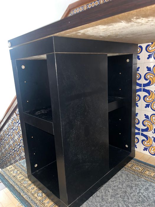 Secretária preta ikea