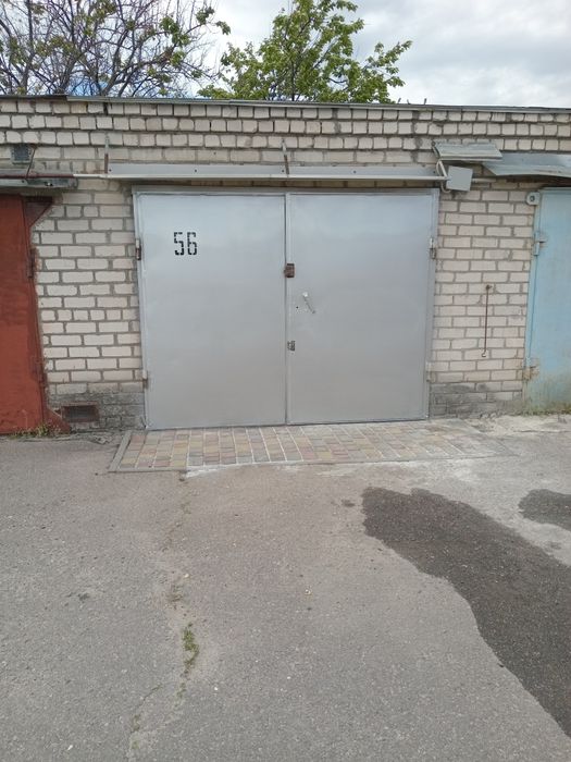 Продам или сдам гараж с ремонтом..