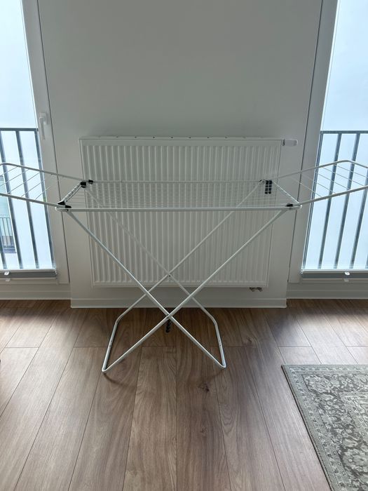 Suszarka duży stojak na pranie bieliznę do środka lub na zewnątrz
