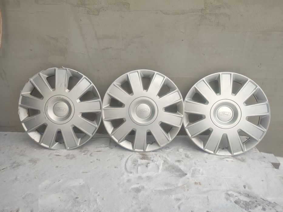 Продам колпак R15 форд фокус 2