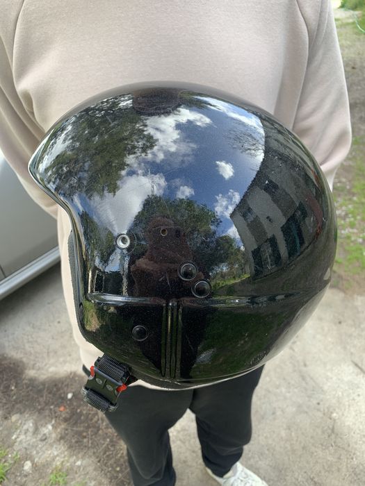 Três Capacetes Mota