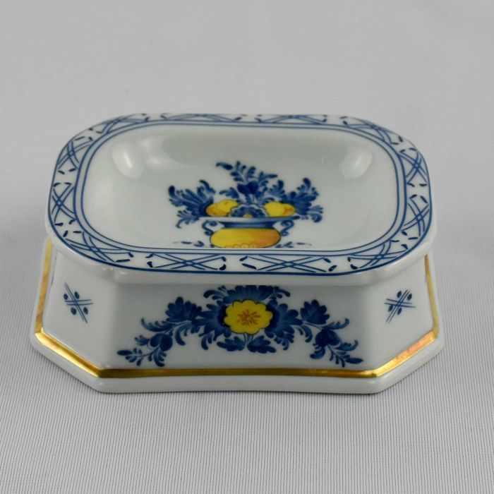 Saleiro porcelana Vista Alegre, decoração Viana
