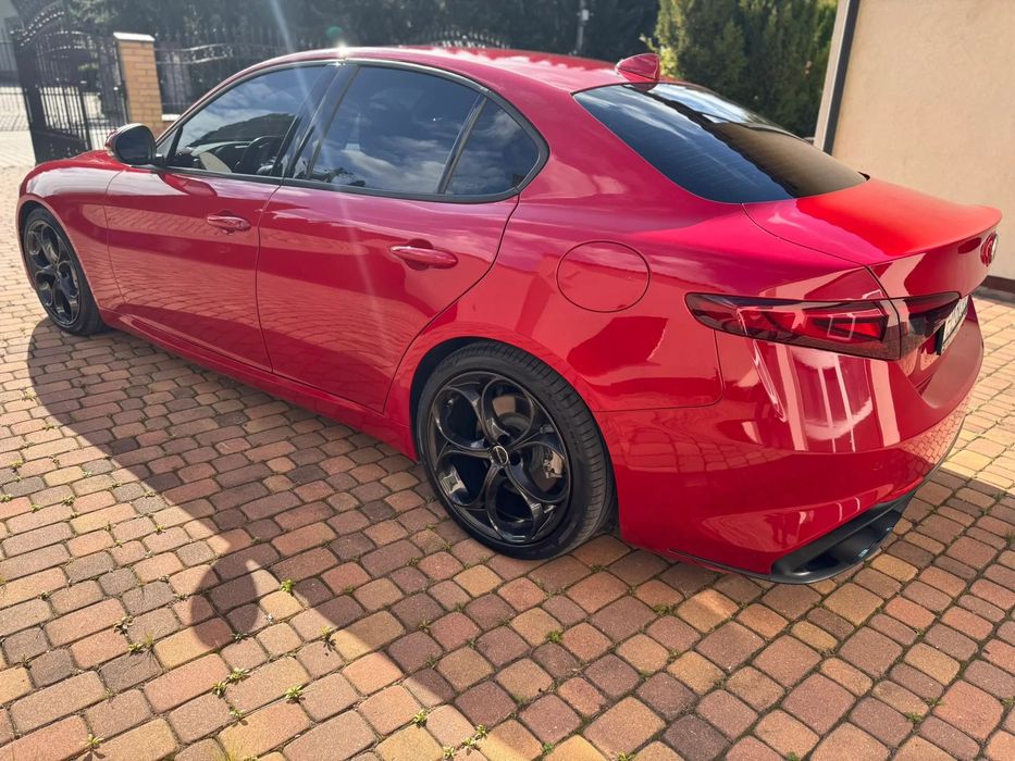 Alfa Romeo Giulia Alfa Romeo Giulia 2.0T RWD Sprint 2022 znikomy przebieg super stan
