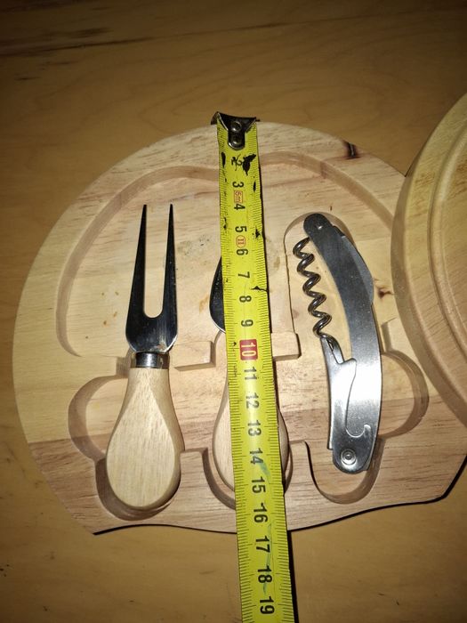 Zestaw do serwowania sera wina przekąsek