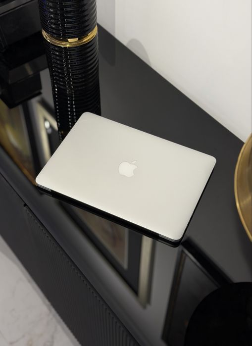 MacBook Pro 13 8/512GB Silver, bateria 93%, gratisy, wysyłka!