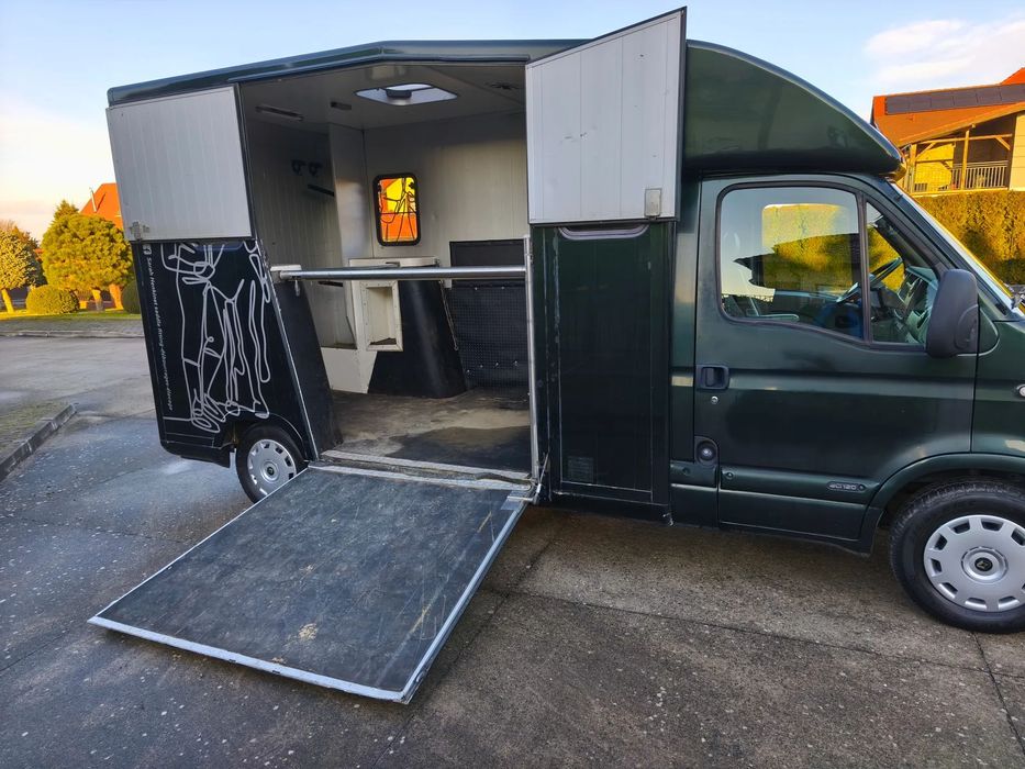 Renault Master Koniowóz 2.5dci Klima Automat  Renault Master Koniowóz 2.5dci Klima Automat