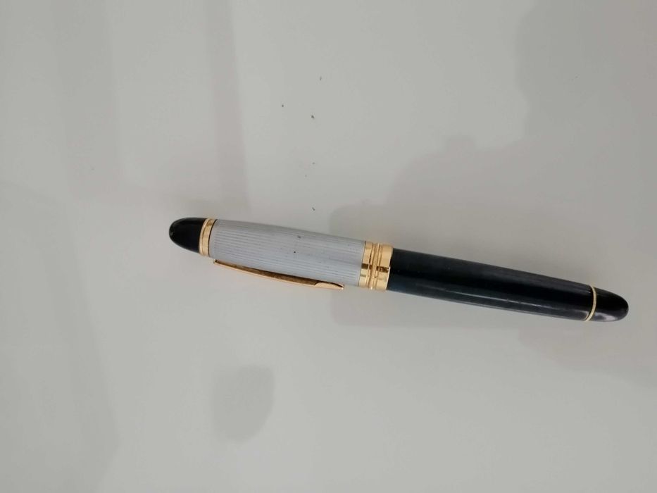 Isqueiro Zippo e bossula