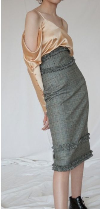 Спідниця осіння,,FLOW,, the label.