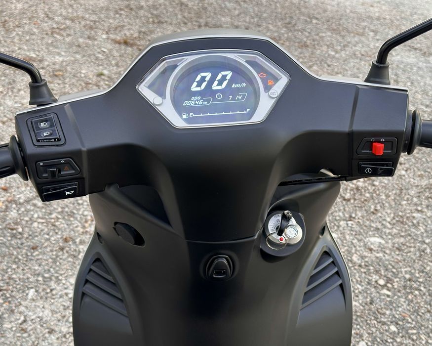 Motron Ventura 125 – Só 600km 2024 garantia e €750 abaixo valor nova!