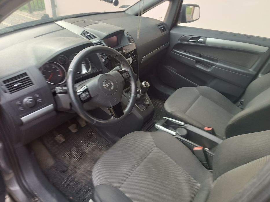 Opel Zafira 2 , 2010r. 1.7 diesel 125KM