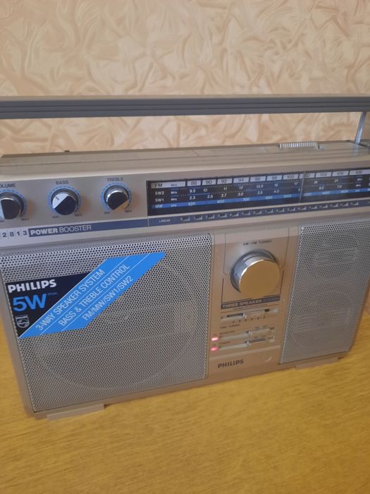 Радиоприёмник приймач Phillips D2813