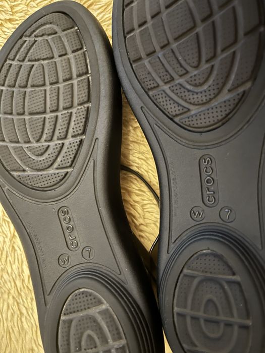 Sandały Crocs Isabella W 7 37-38