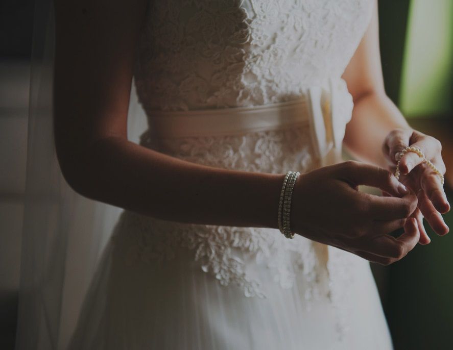 Suknia ślubna z trenem Fara Sposa 5750
