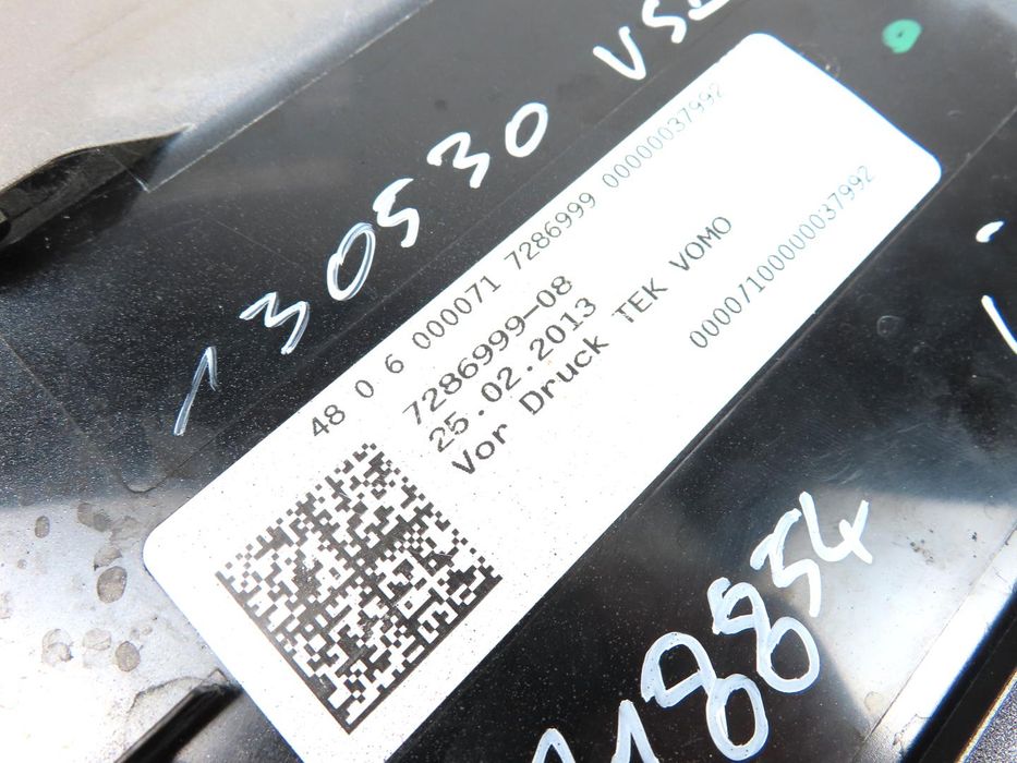 Tampa Abastecimento Usado / Original Bmw I3 (I01) 51177376190/7286999