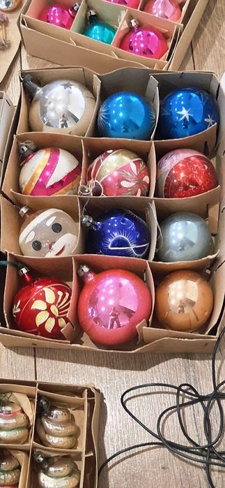 Bombki szklane z czasów prl