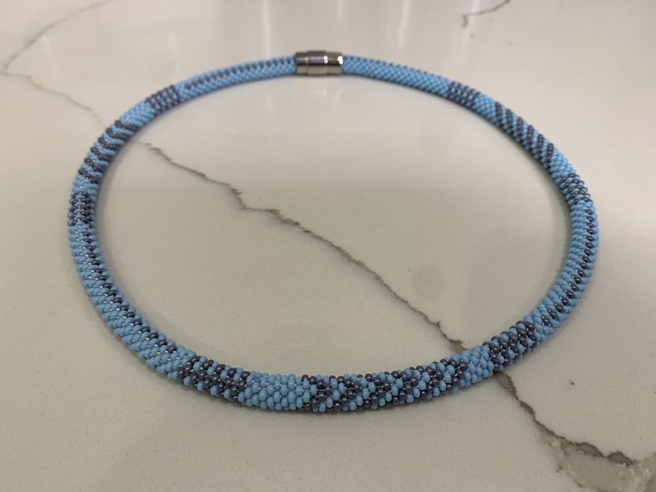 Джгути з бісеру