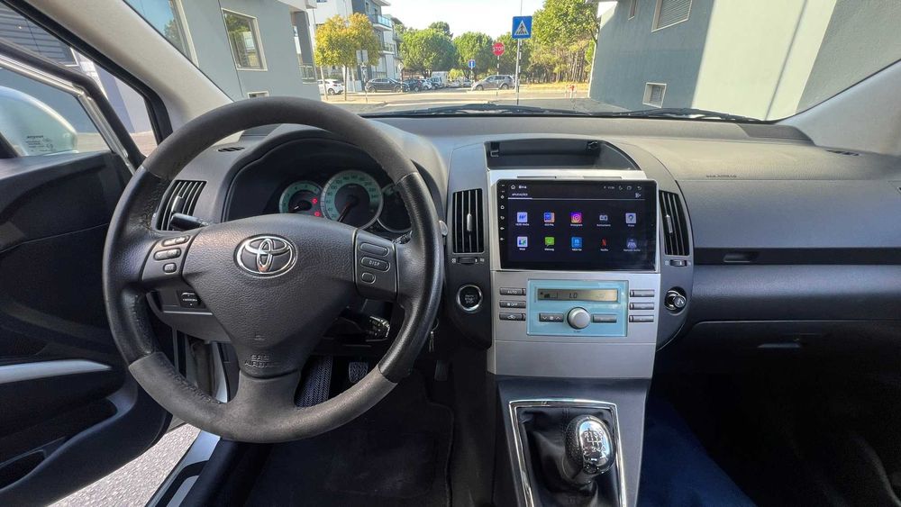 Toyota Corolla Verso 2.2 D-4D  177cv - Nacional - 2006 - 7 Lugares