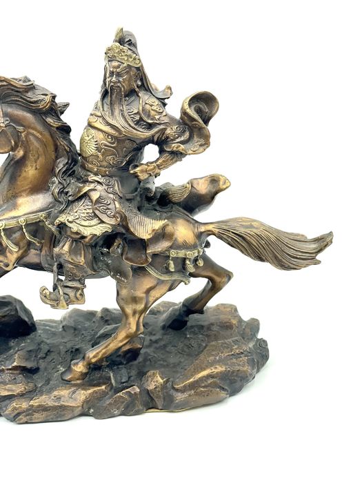 Estátua bronze Guan Yu em bronze chinês