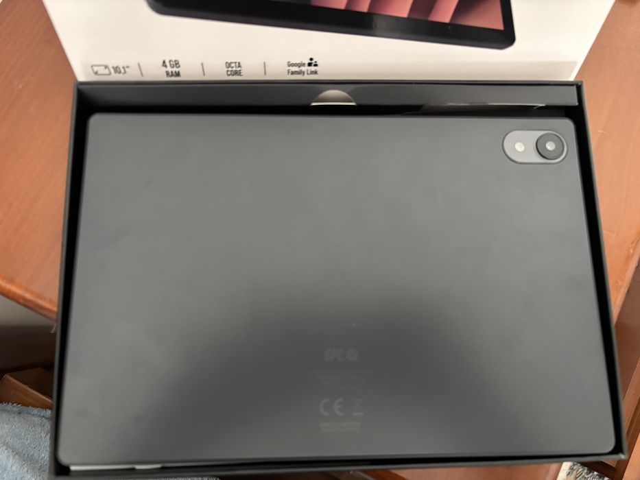 Vendo tablet Gravity CPS 5E em bom estado de funcionamento.