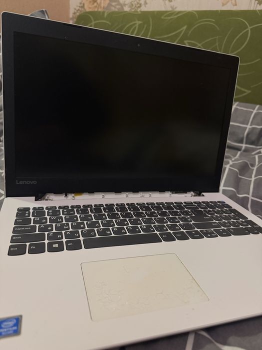 Lenovo ideapad 330