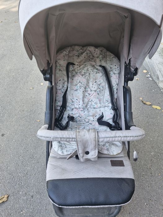 Каляска прогулка Carrello Quattro