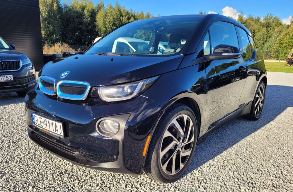 BMW i3
