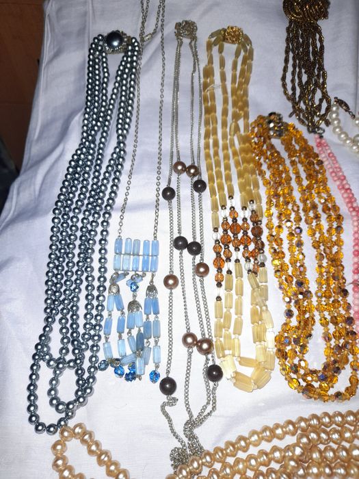 Бусы СССР ,бусы винтажные сатиновое стекло, жемчуг,натуральный камень,