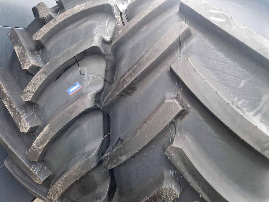 Koła John deere opona 800/70r38 Mitas S F.T felga 27x38