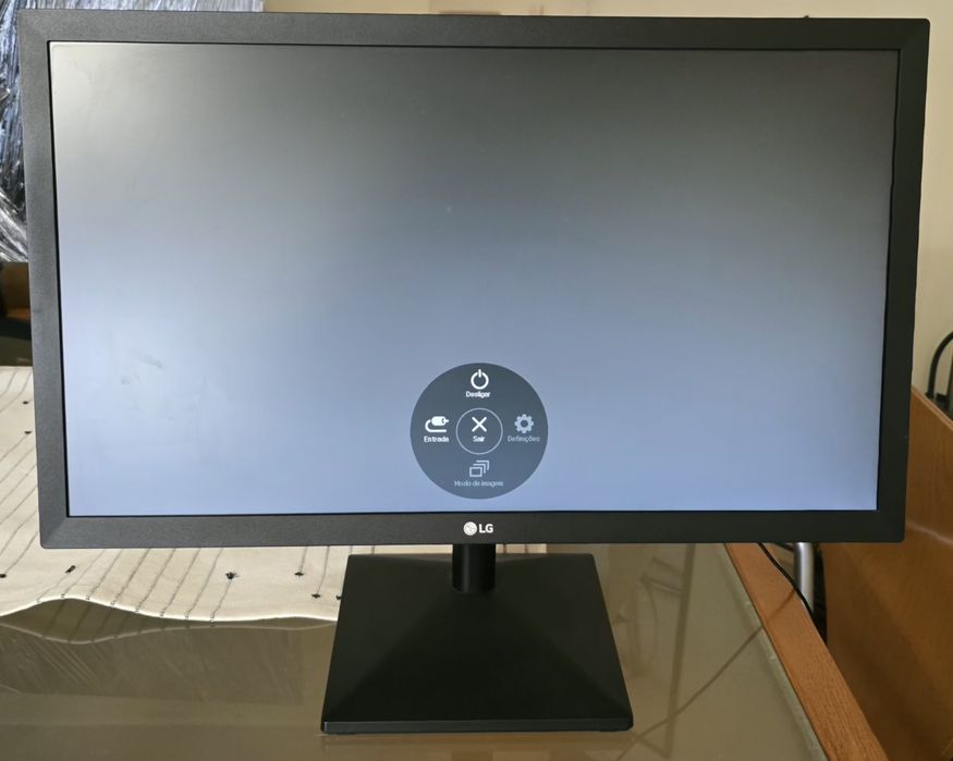 Monitor LG 22" LED Full HD