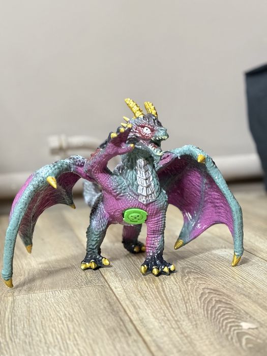 Іграшка дракон дитячій стан нового