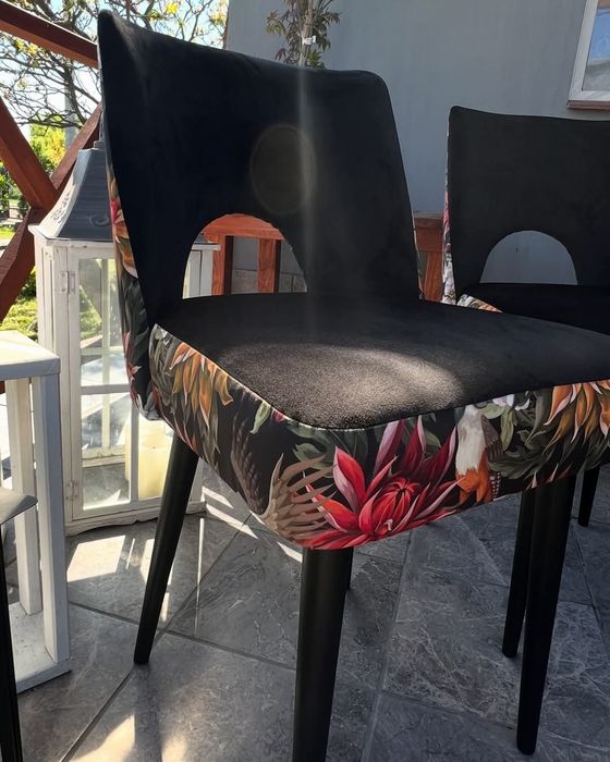 Krzesła Muszelka po renowacji 4 sztuki PRL