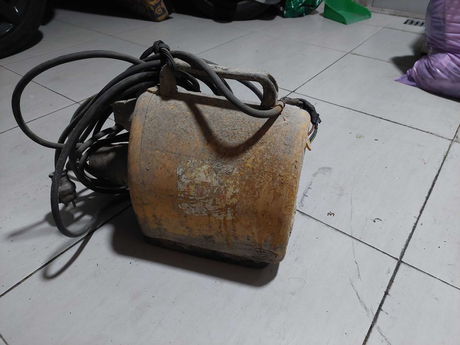 Vibrador de betão