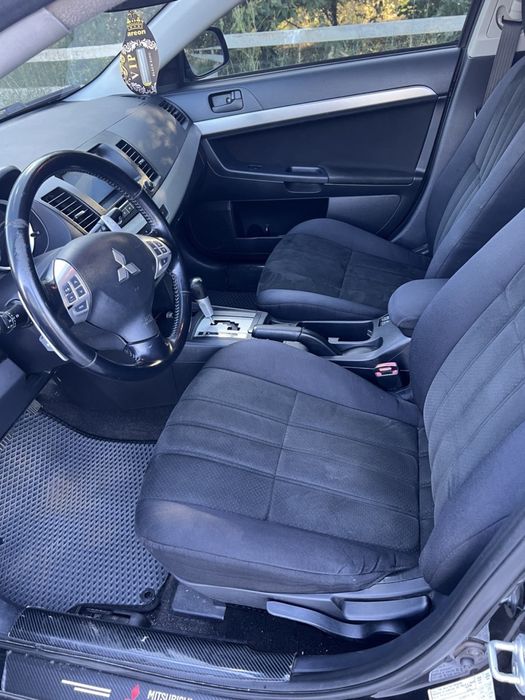 Продам mitsubishi lancer 10