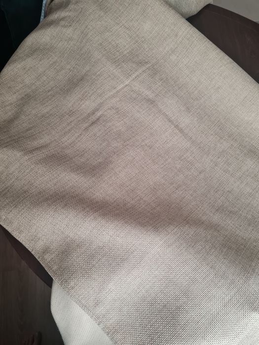 Cortinado  de cor beje