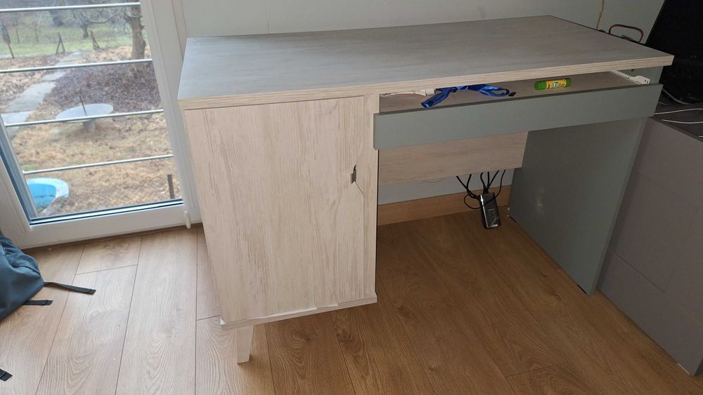 Biurko młodzieżowe memone