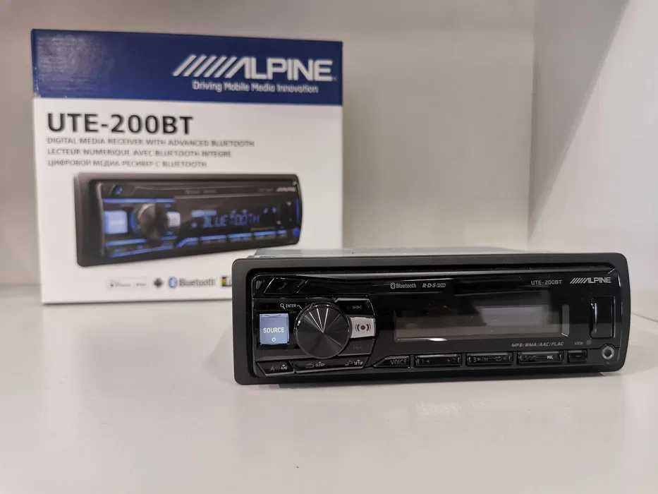 Radio samochodowe UTE-200BT Alpine EM-AUDIO Tomaszów Lub RATY 0% wysyłka gratis! Dealer CAR AUDIO