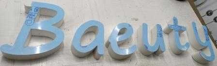 Готові вивіски - об`ємні світлові літери по собівартості