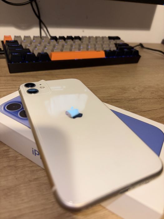 Iphone 11 64gb bialy