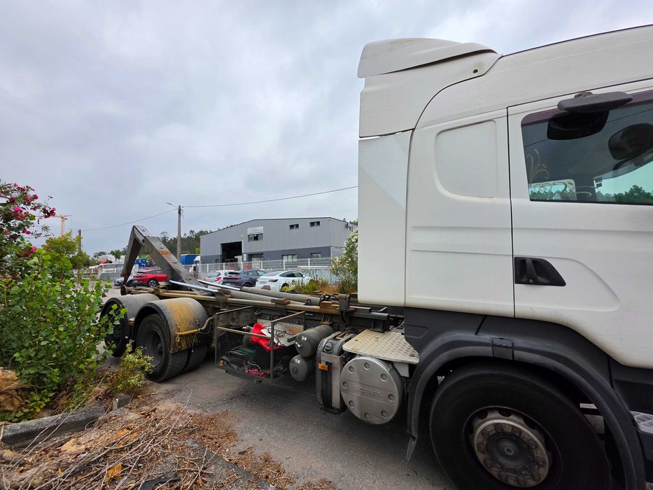 Camião Scania Ampliroll