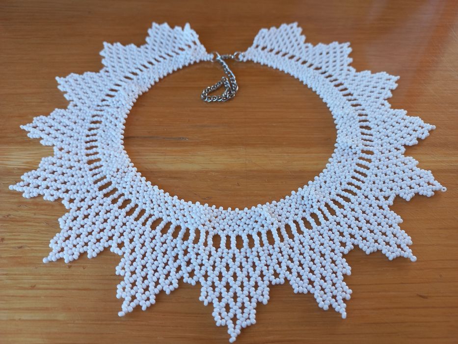 Силянка біла з чеського бісеру до сукні, бісер